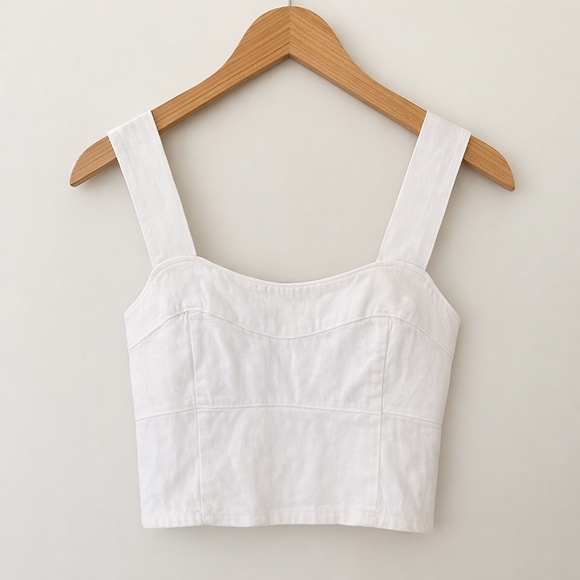 Abercrombie & Fitch Tops - Abercrombie & Fitch White Cropped Square-Neck Tank